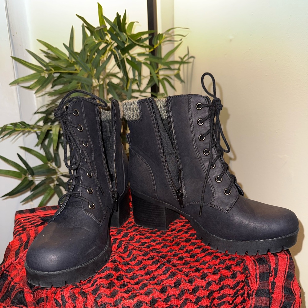 Chunky Heel Combat Ankle Boots Size 10